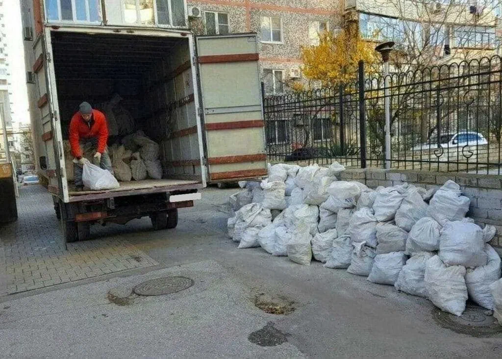 Вывоз мусора после переезда в Ярцеве в октябре