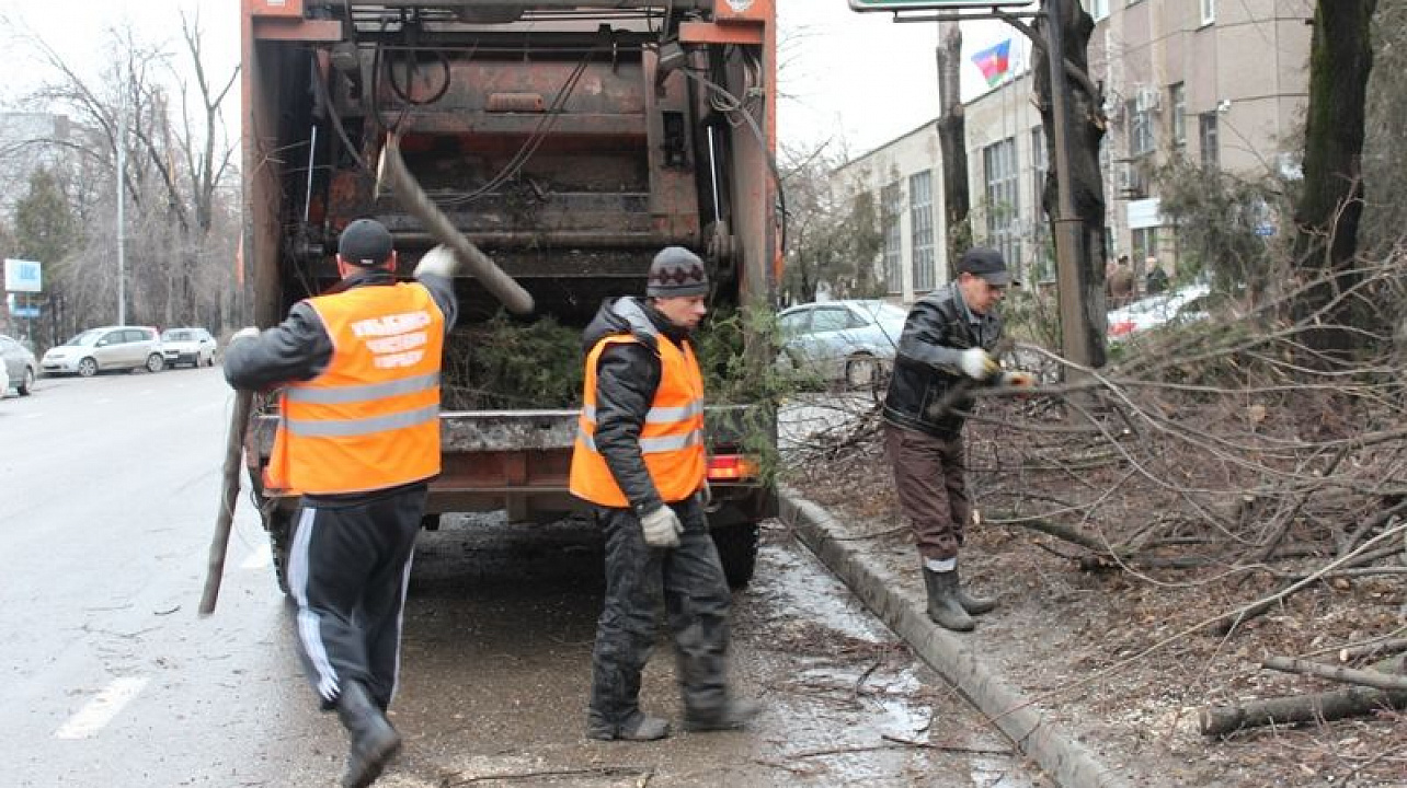 Уборка после стихийного бедствия в Ярцеве от 2900 руб